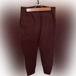 Athleta Wander Slim Ankle Maroon Pants Size 10